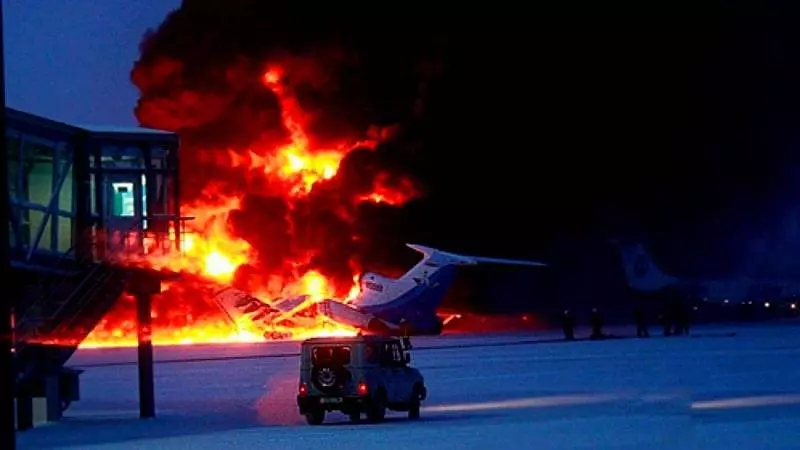 «держи штурвал, держи!»: 25 лет назад под междуреченском разбился airbus a310 с ребенком в кресле пилота