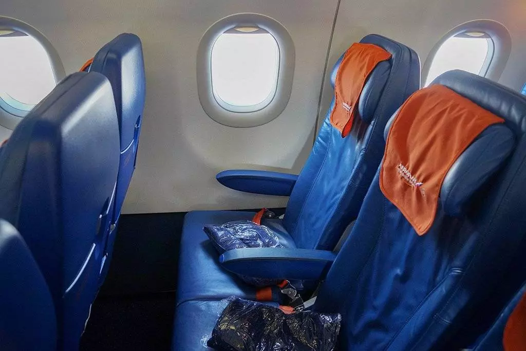 Схема салона А321 Уральские авиалинии