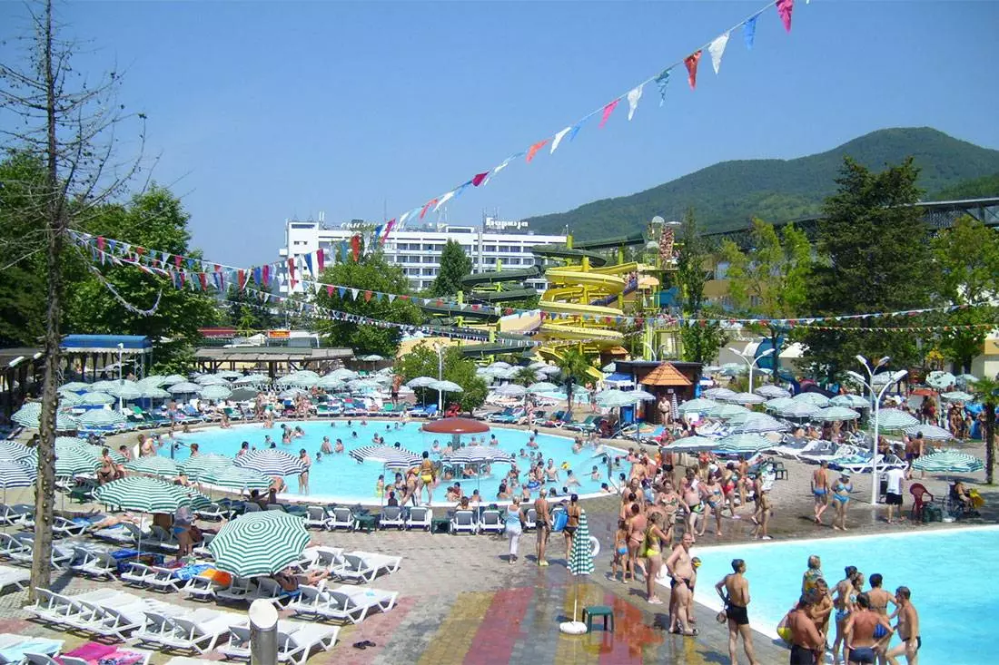 Куда сходить и что обязательно посмотреть в Лазаревском с детьми и без них