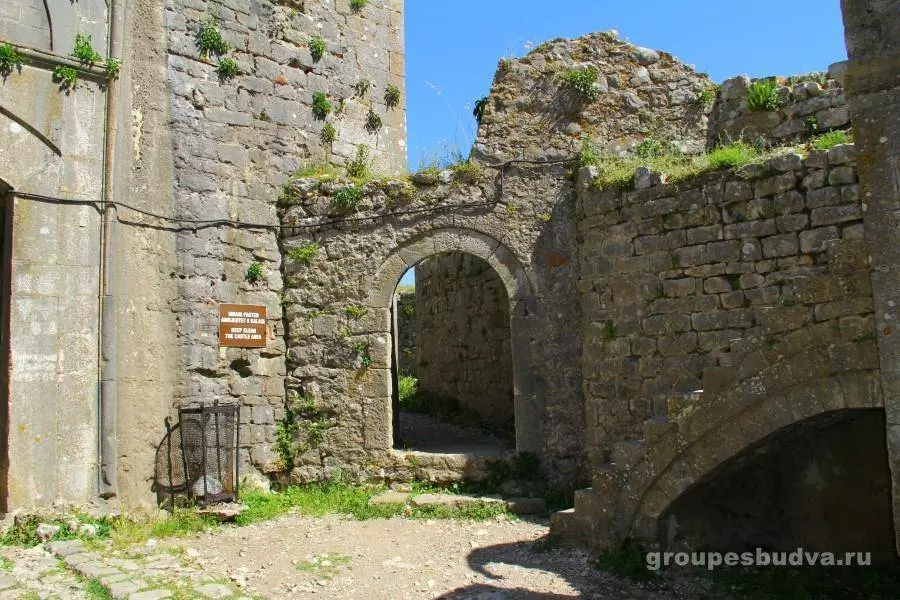 Из Черногории в Албанию на один день