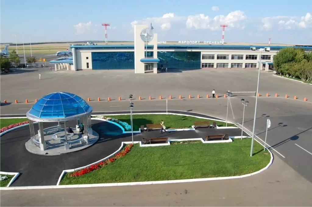 Аэропорт ю.а.гагарина (оренбург) - онлайн табло, телефоны, справки, официальный сайт