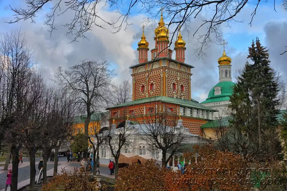 Готовый маршрут по Золотому Кольцу России на машине из Москвы