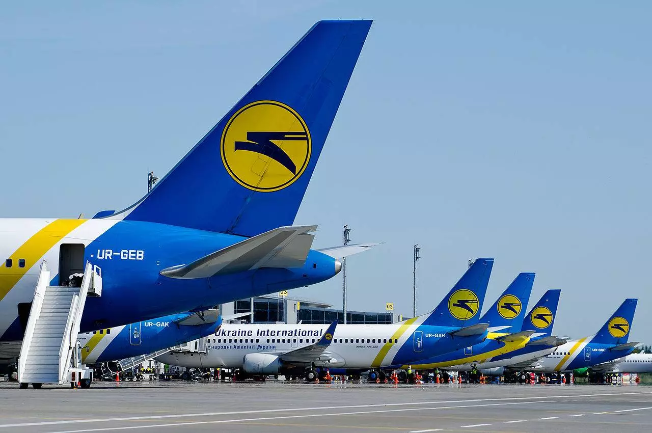 Международные авиалинии украины: багаж, онлайн регистрация, услгуи на борту