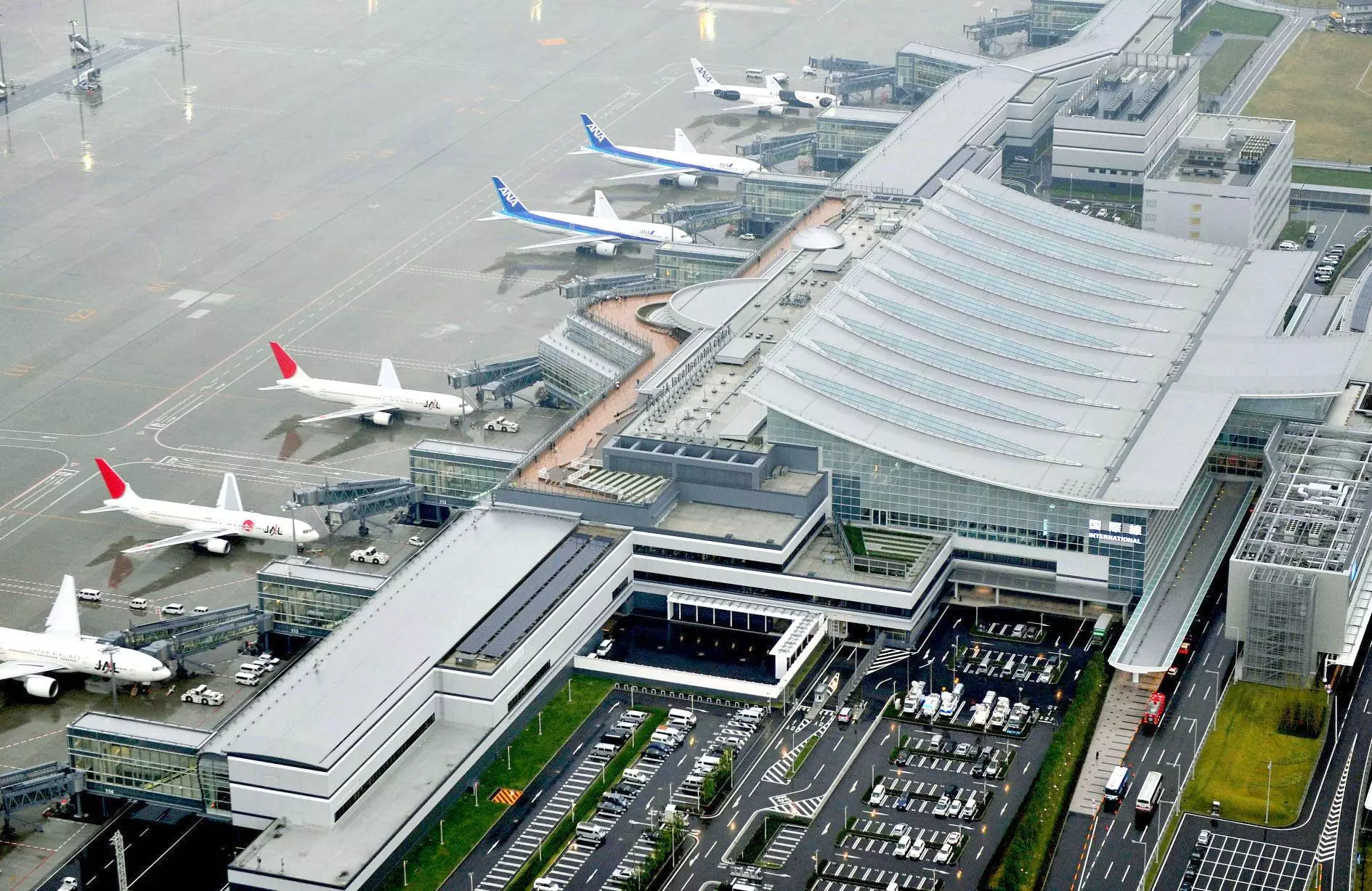 Топ-20 лучших аэропортов мира