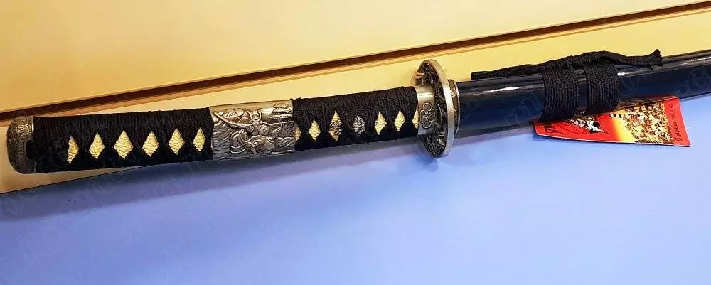 Катана - изящный меч с богатой историей: составные части, сталь для лезвия, как делают, как выдержать, виды
