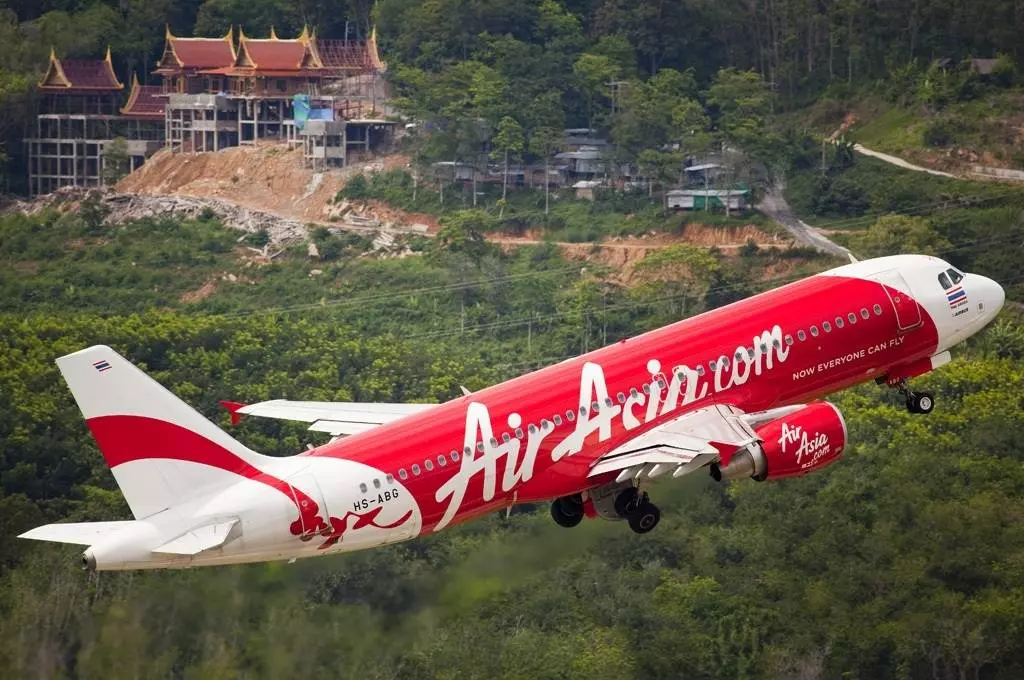 Поиски пропавшего авиалайнера air asia приостановлены - korrespondent.net