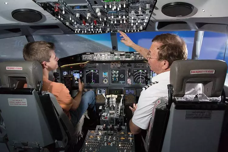 Гайд по flight simulator от пилотов: учимся управлять самолетом / хабр