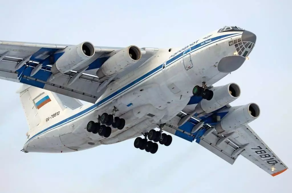 Самолет ил-76 – мирный воин неба