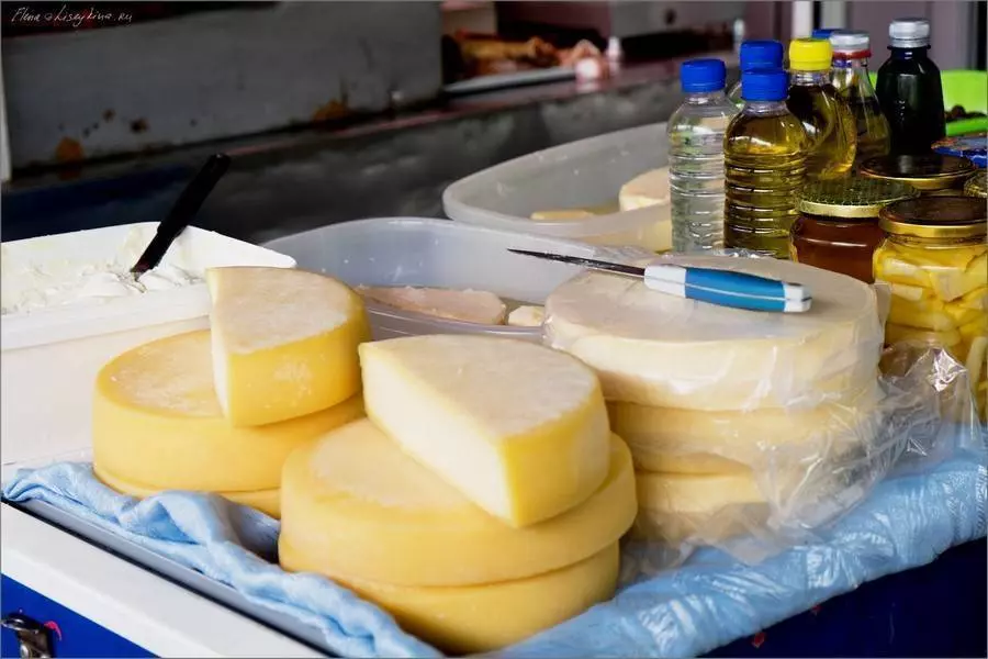 Подарки и сувениры из Черногории