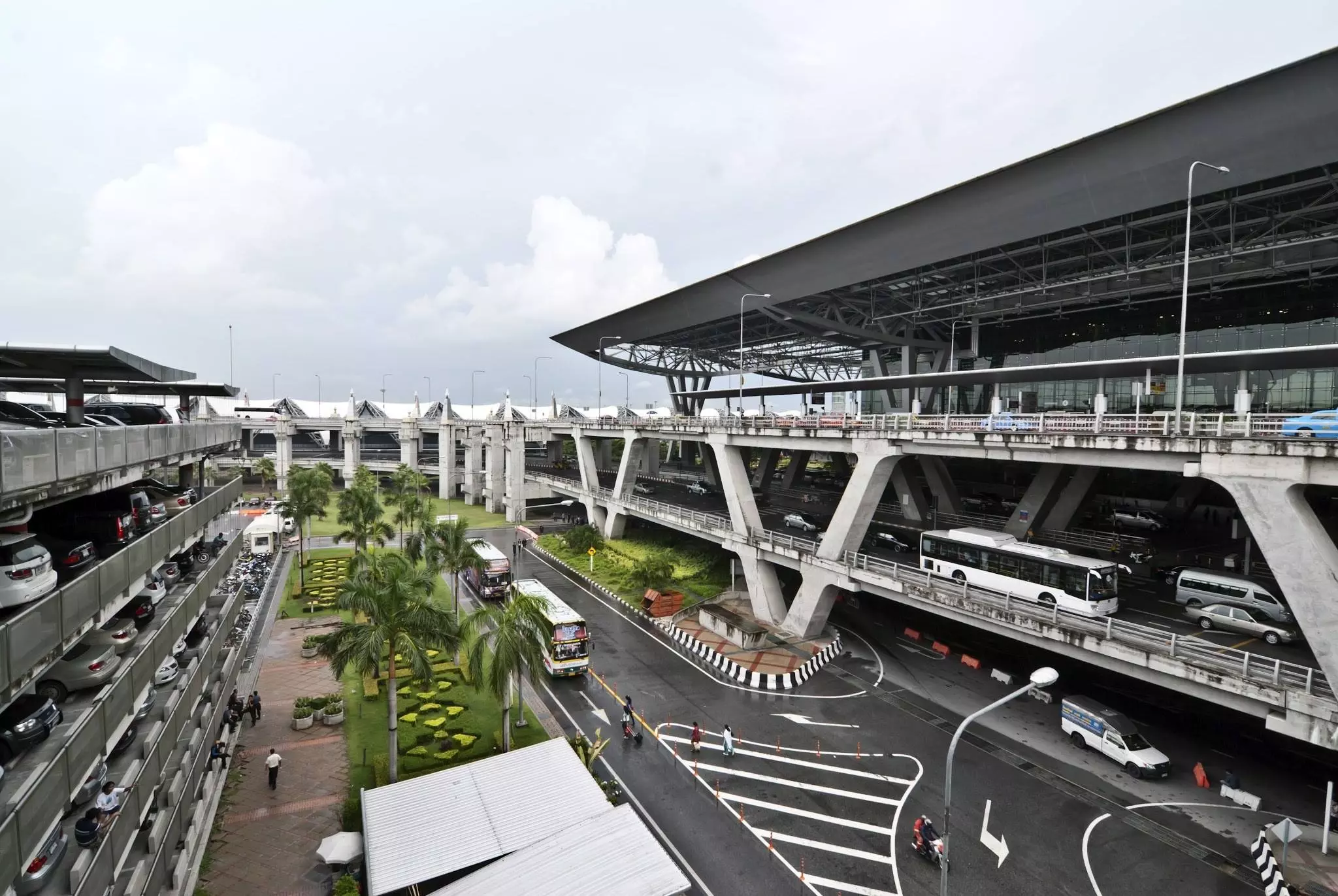 Аэропорт бангкок  bangkok airport - онлайн табло, расписание прилета и вылета самолетов, задержки рейсов