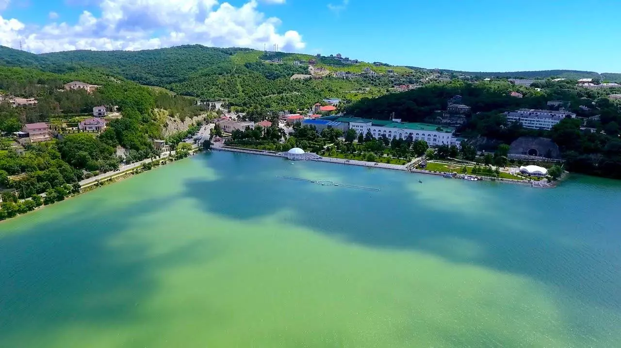 Озеро в абрау-дюрсо: где находится, фото, отзывы