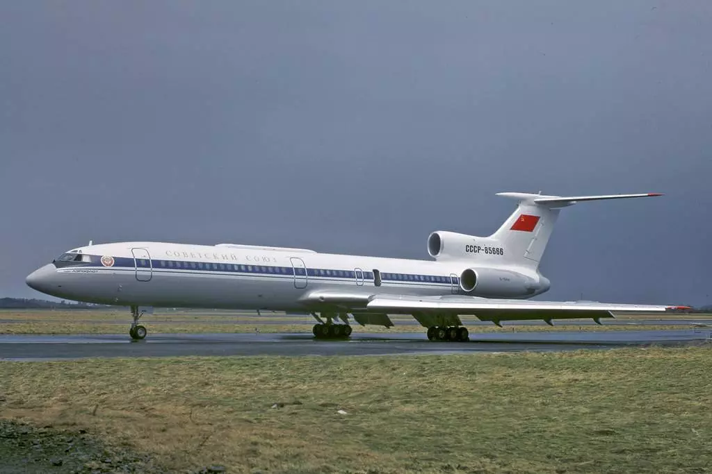 Ту-154 - легендарный самолет ссср, хозяин советского неба