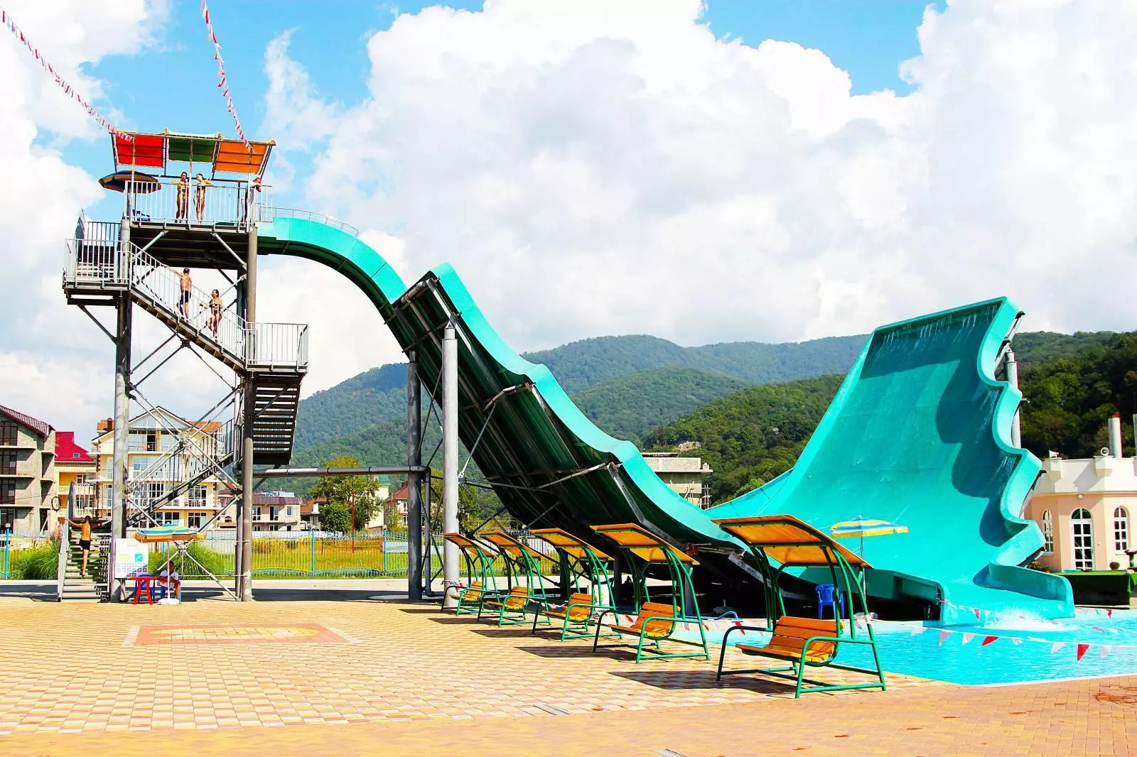 Куда сходить и что обязательно посмотреть в Лазаревском с детьми и без них