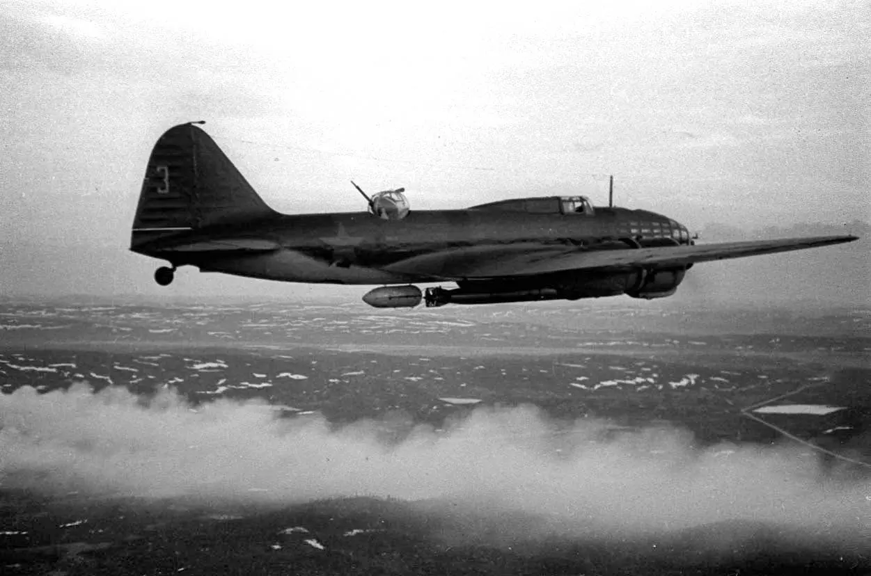 9. почему в качестве дневных бомбардировщиков почти не применялись ил-4, ту-2 и в-25?