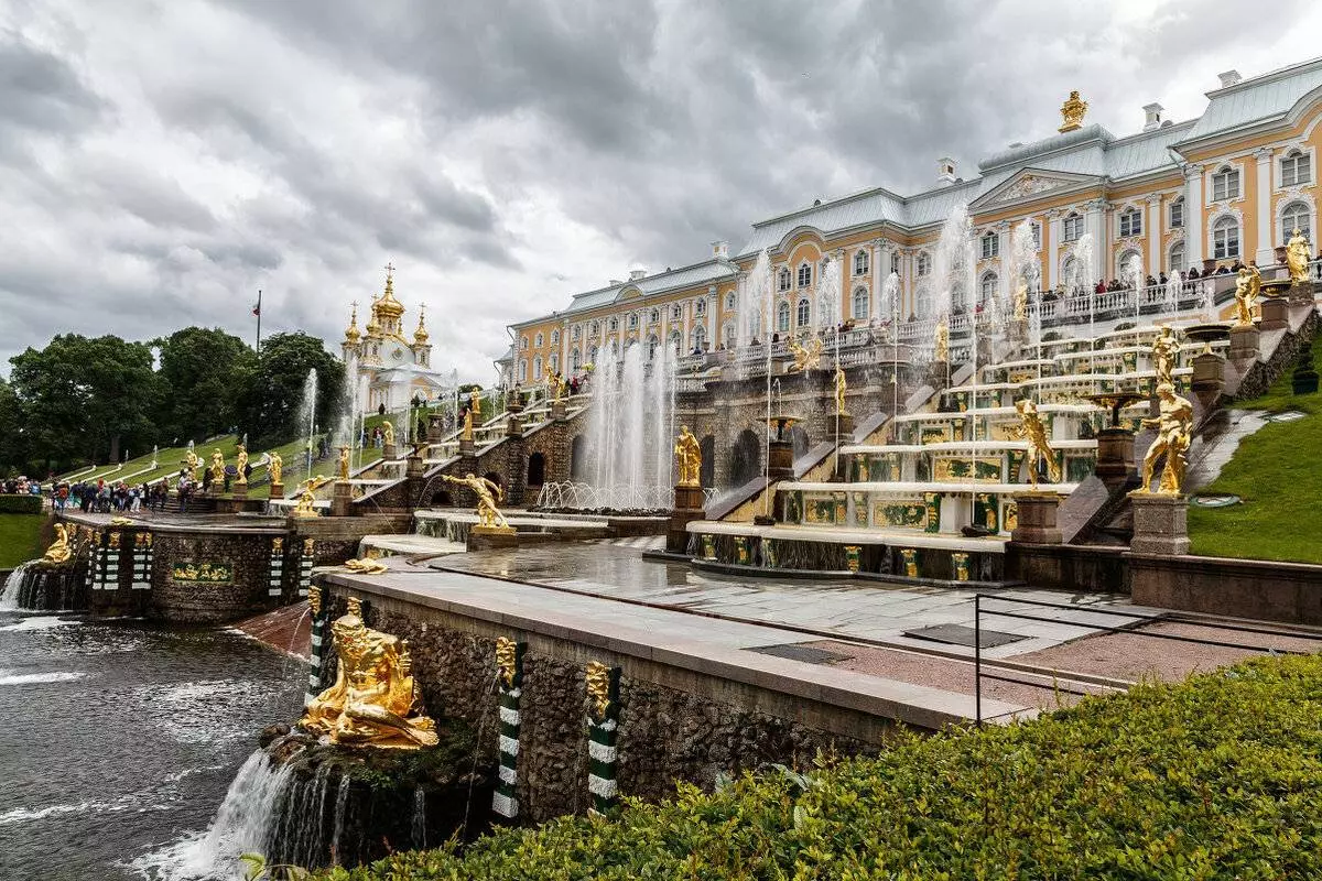 Лучшие достопримечательности санкт-петербурга - в какое время года и какие места стоит посетить семьям с детьми, парам или одиноким туристам