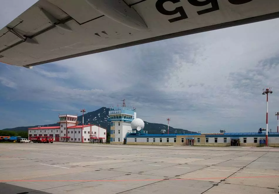 Новый аэропорт торжественно открыли на курильском острове итуруп