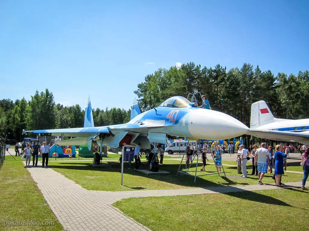 Минский музей авиатехники в деревне боровая