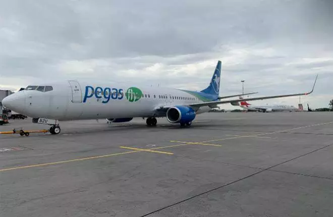 Pegas fly (пегас флай): ооо "авиакомпания икар", отзывы пассажиров, предоставляемые услуги, направления перелетов и цены